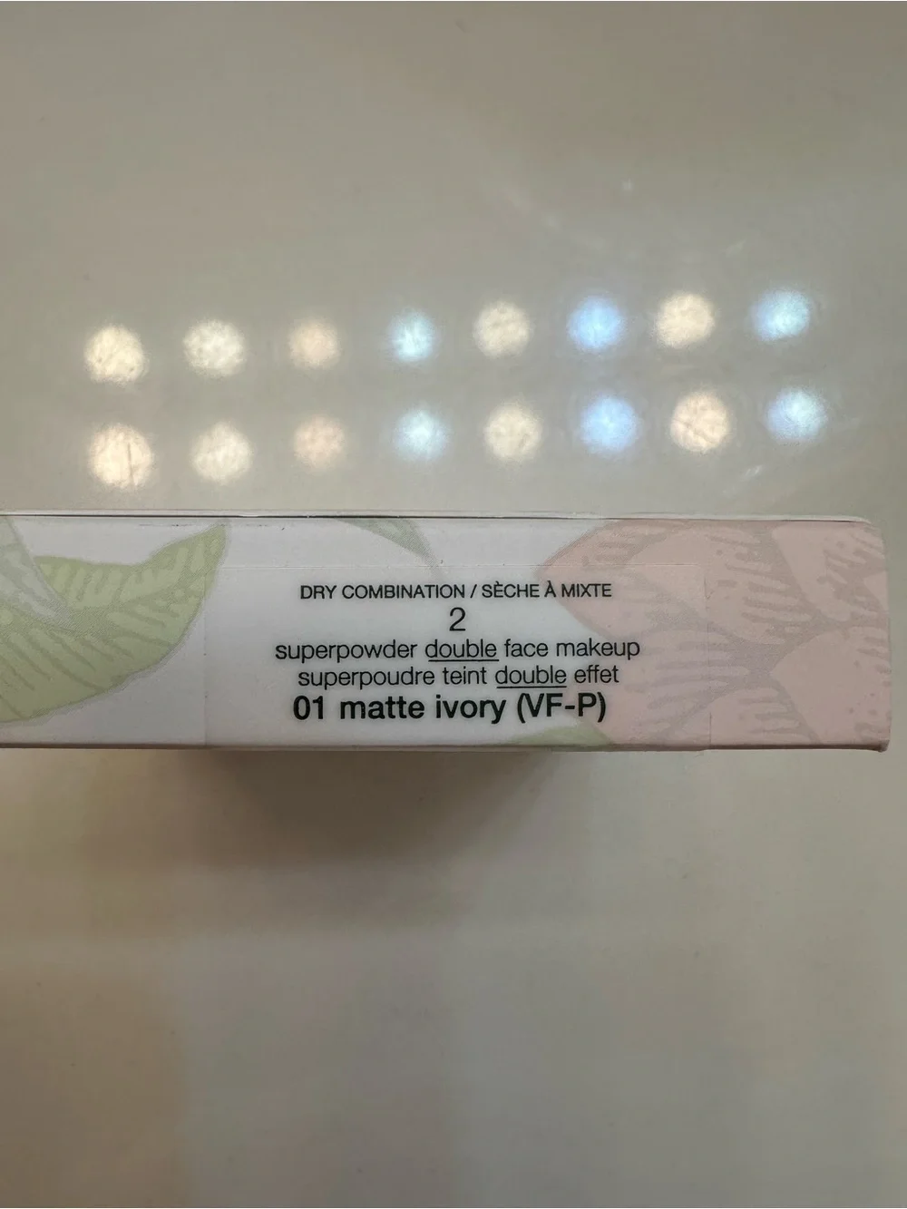 Clinique Superpowder Double Face Makeup Ivory